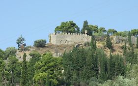 House In Nafpaktos