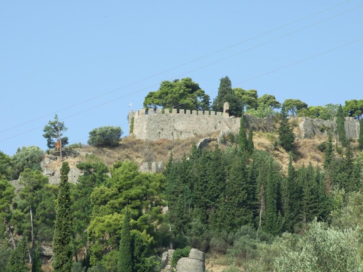 House In Nafpaktos Βίλα Εξωτερικό φωτογραφία